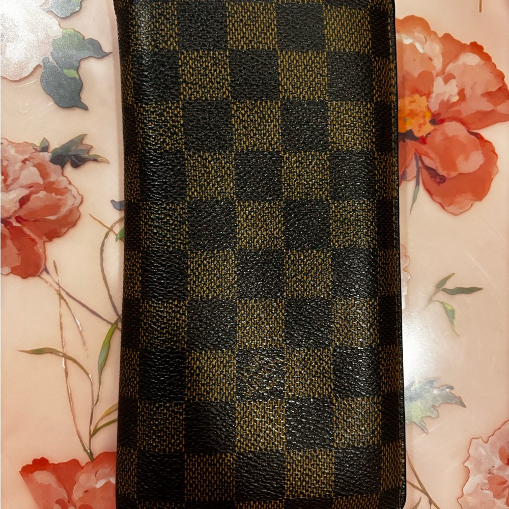 LV Damier Ebene Brazza wallet